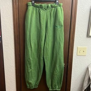 Boys Lie green sweatpants size XL, NWOT